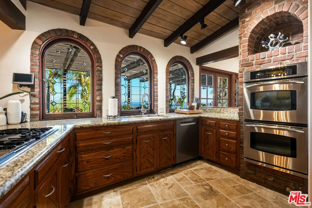 Photo of 3400 Coast View Drive