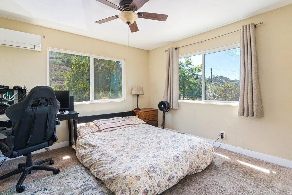 Photo of 5741 Rainbow Heights Road