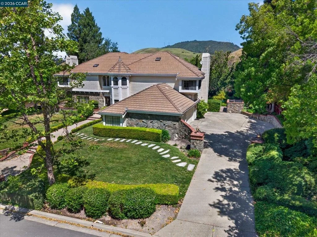 Photo of 5303 Blackhawk Dr