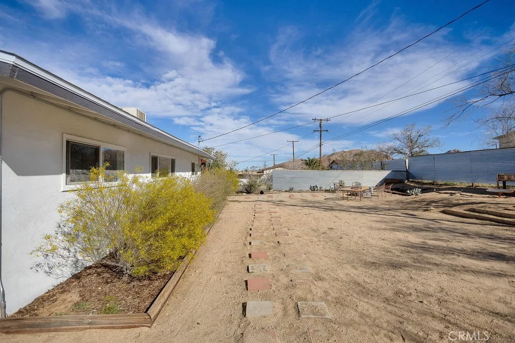 Photo of 61537 Valley View Drive
