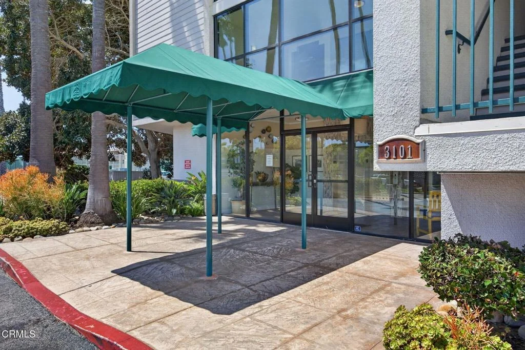 Photo of Unit 121 at 3101 Peninsula Road