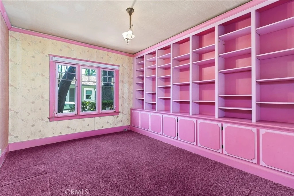 Photo of 3892 Oakwood Place