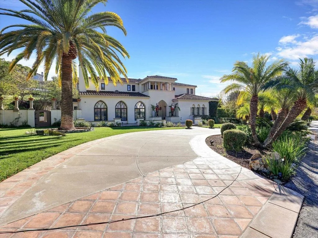 Photo of 17839 La Amapola