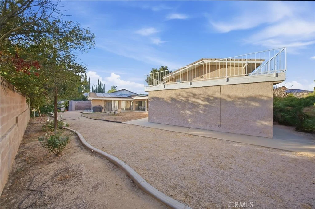 Photo of 450 Fairway Drive