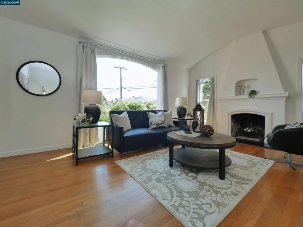 Photo of 1402 Gordon Street