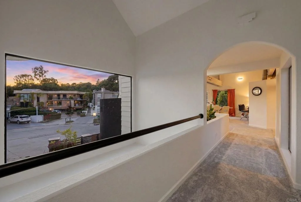 Photo of 6105 Avenida Chamnez