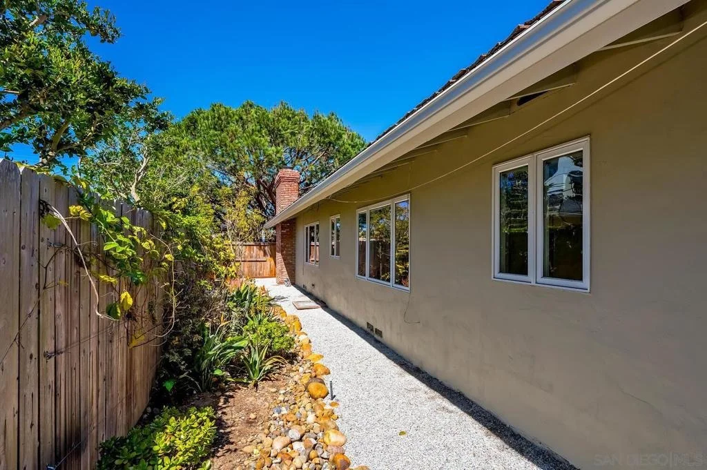 Photo of 6455 Avenida Wilfredo
