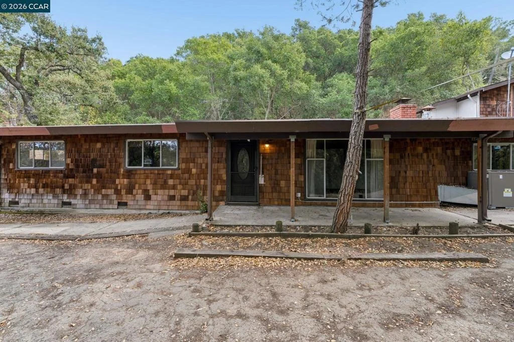 Photo of 3471 Springhill Rd