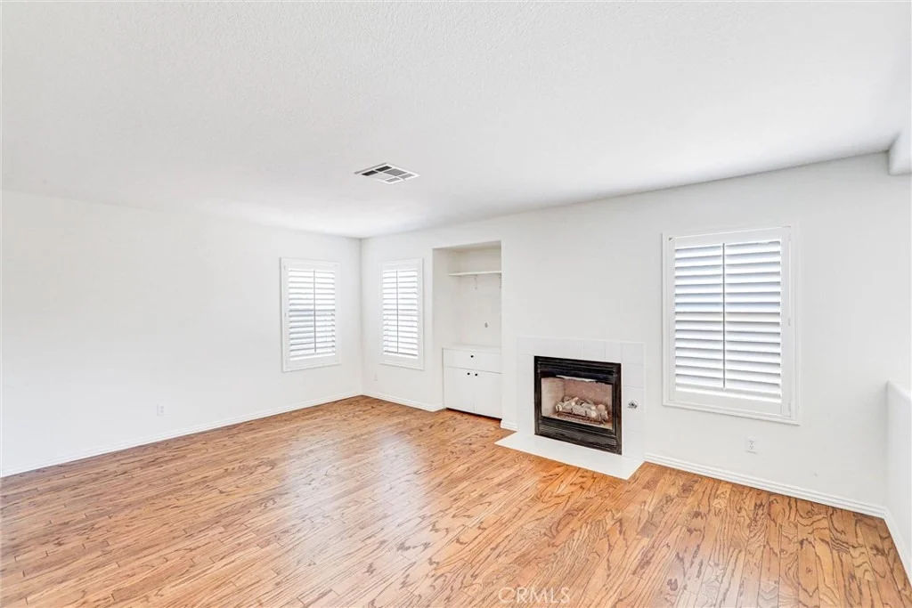 Photo of 833 Pheasant Street