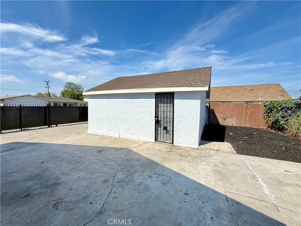 Photo of 1115 S Acacia