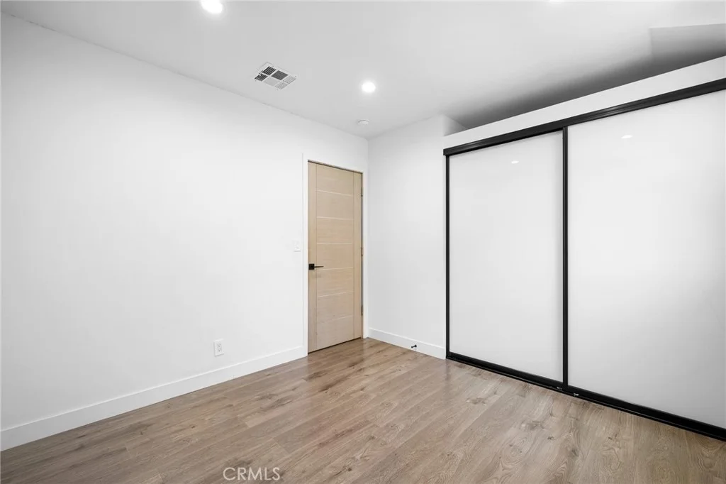 Photo of 2405 Jolley