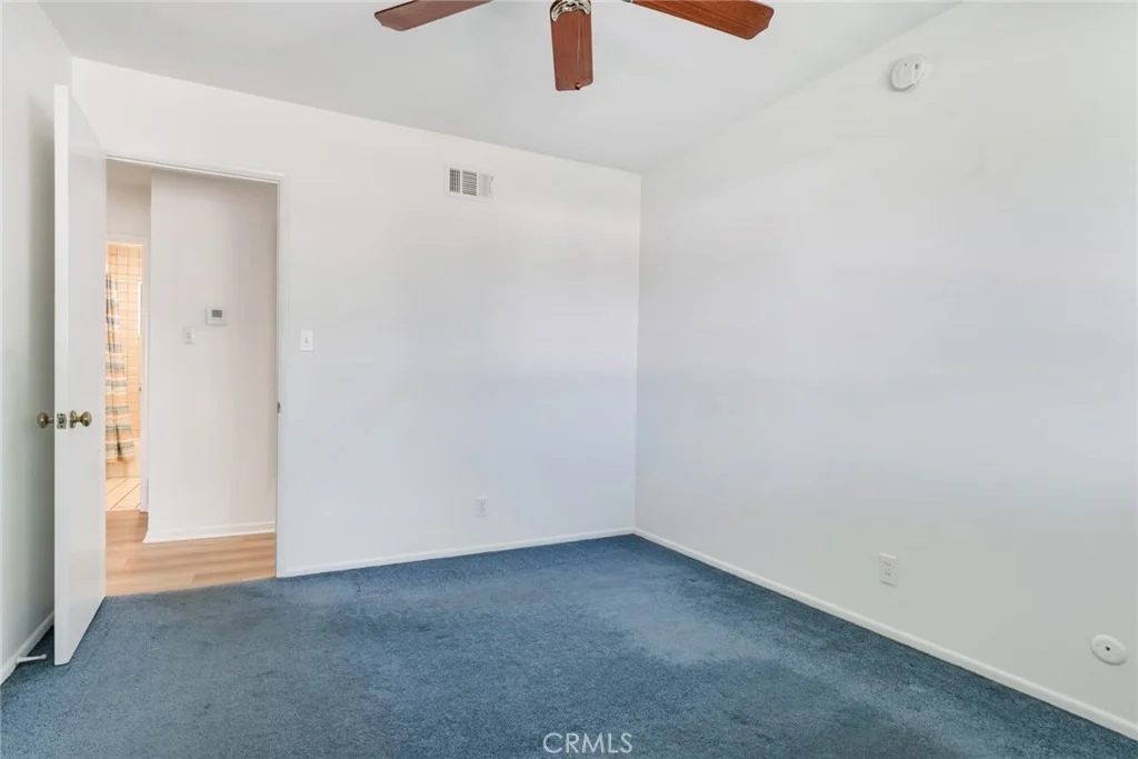 Photo of 1102 E. Amber Avenue