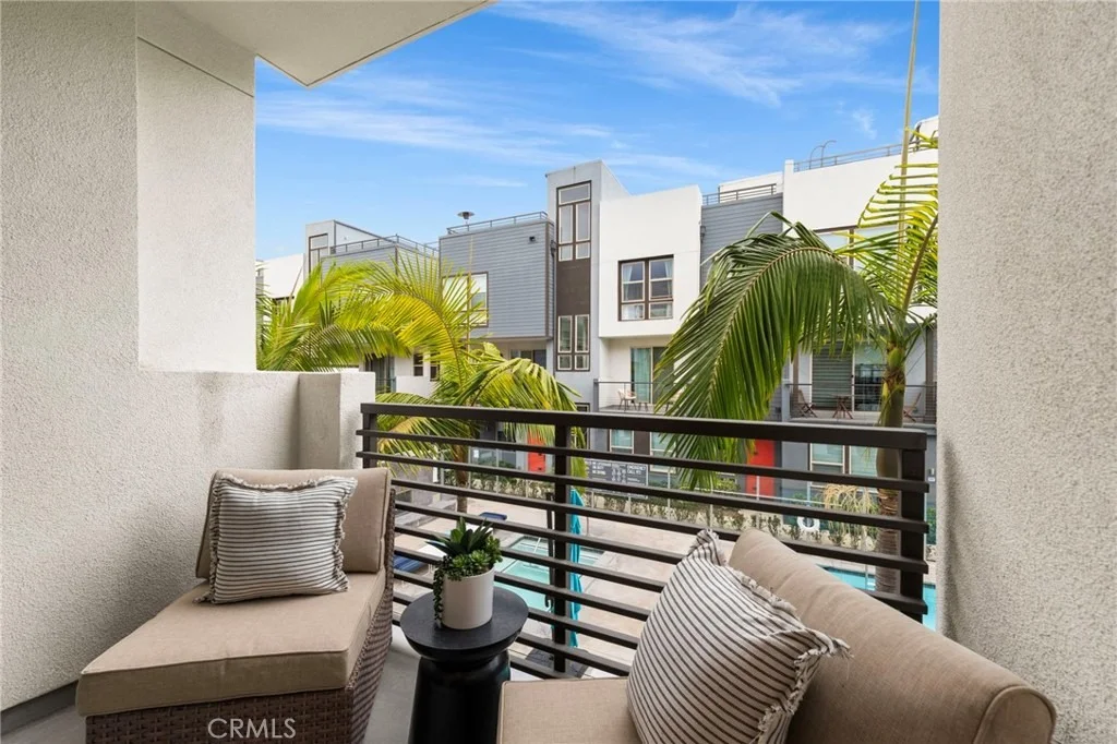 Photo of 210 Placemark