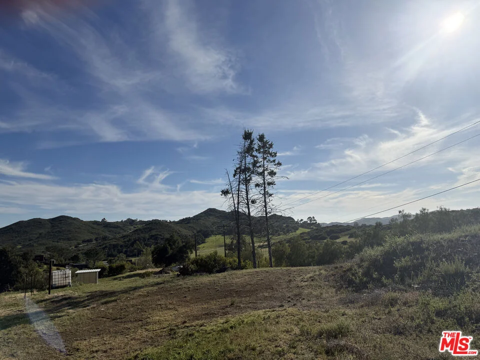 Photo of 33477 Mulholland Highway