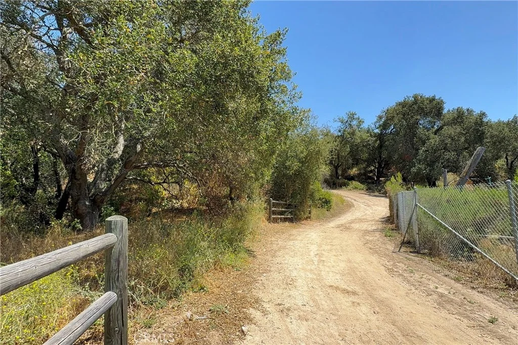 Photo of 27 Chisholm Trail