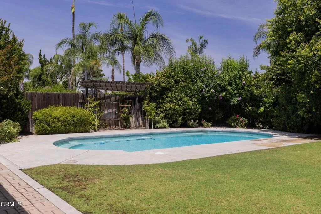 Photo of 9408 Meadow Leaf Court