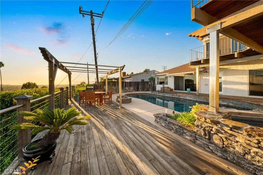 Photo of 5919 Hill