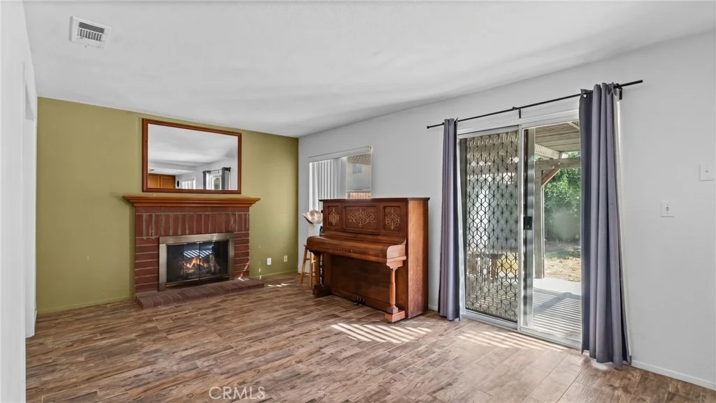 Photo of 29680 Brookfield