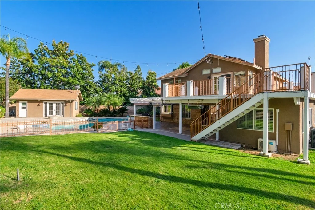 Photo of 28340 Pino