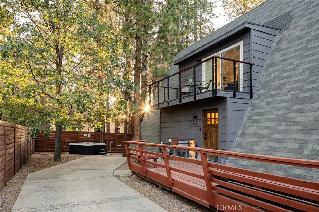 Photo of 580 St Moritz