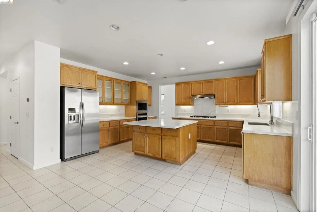 Photo of 4592 Le Conte Cir