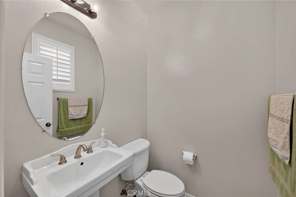 Photo of 2332 Douglaston
