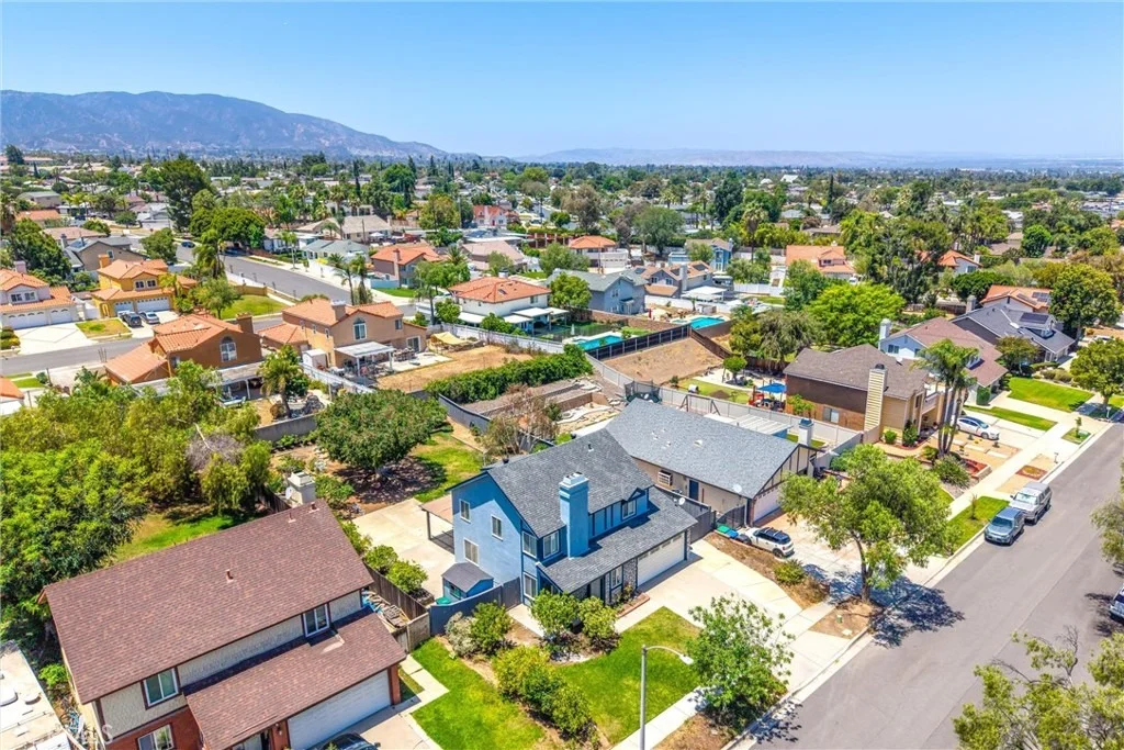 Photo of 1926 S Starfire Ave
