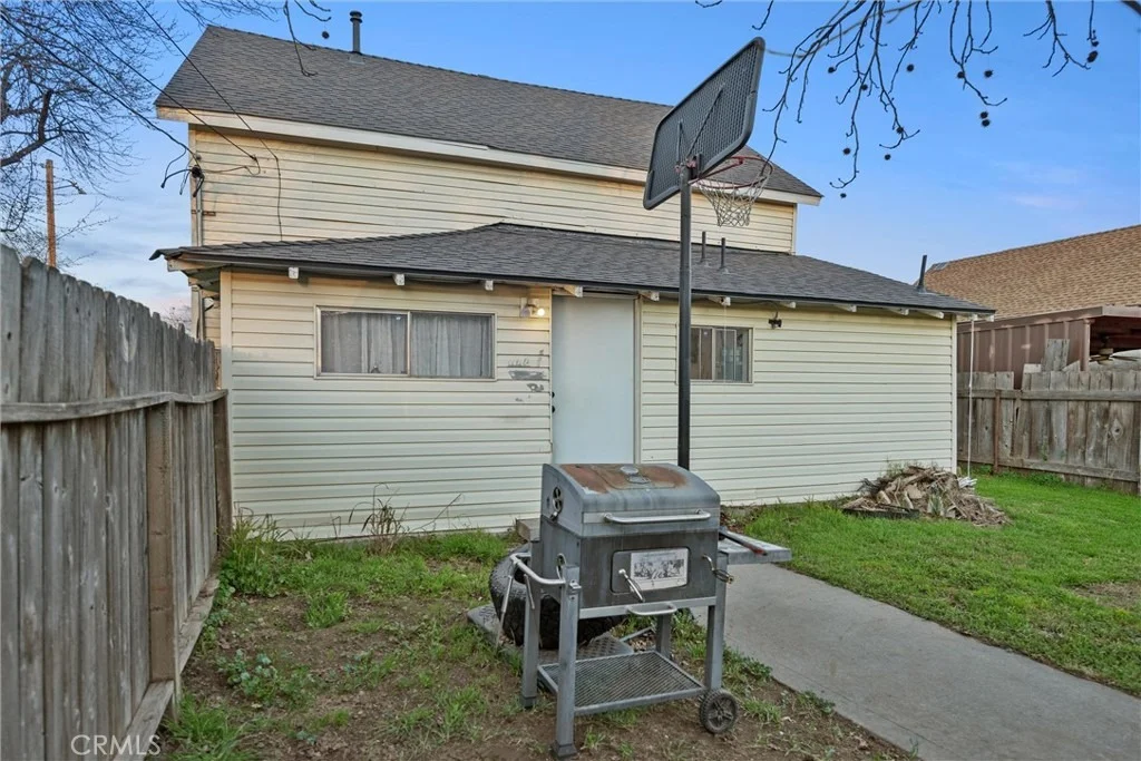 Photo of 855 Johnson