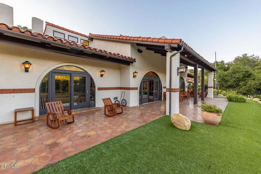 Photo of 10829 10883 Oak Knoll Road