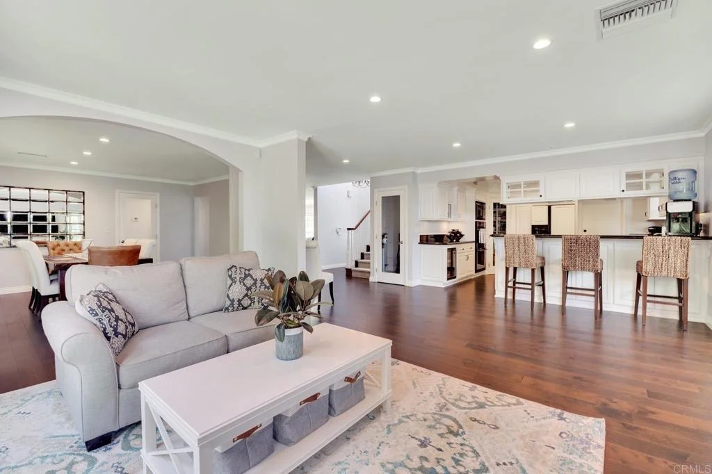 Photo of 972 Skylark Drive