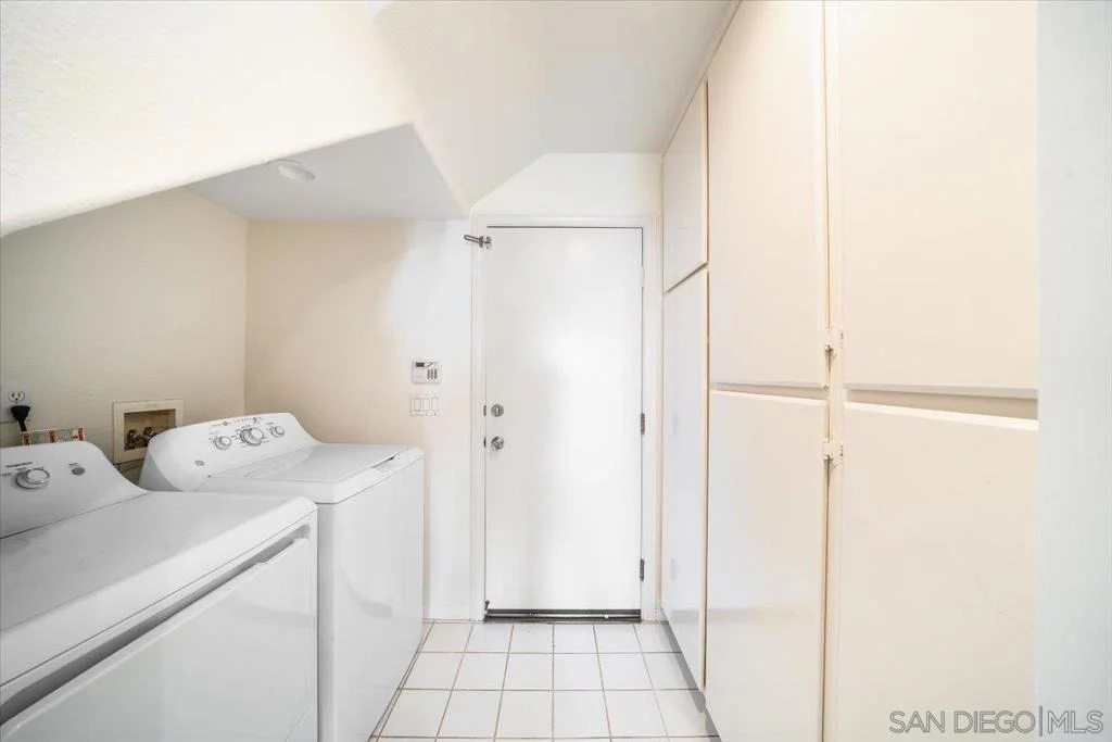 Photo of 2283 Rock View Glen