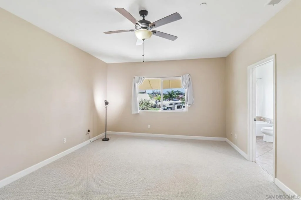 Photo of 11976 Foothills River Ln