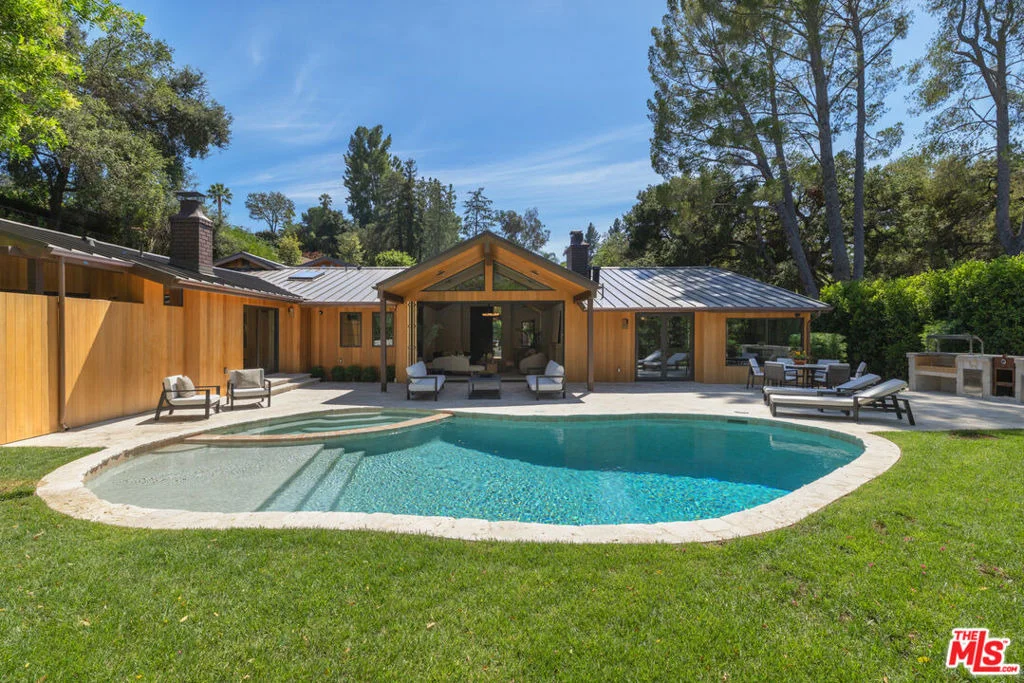 Photo of 4146 High Valley Road