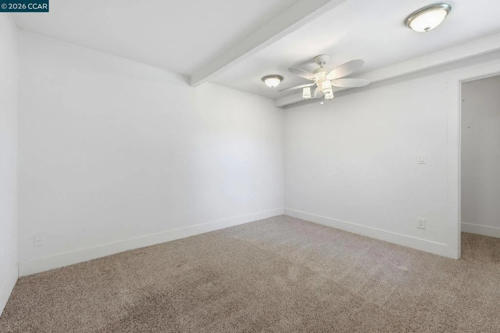 Photo of 2082 Overhill Rd
