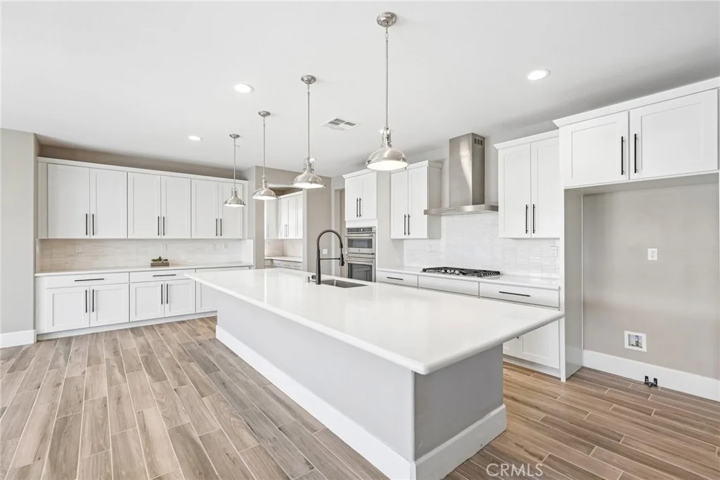 Photo of 34454 Bloomberry