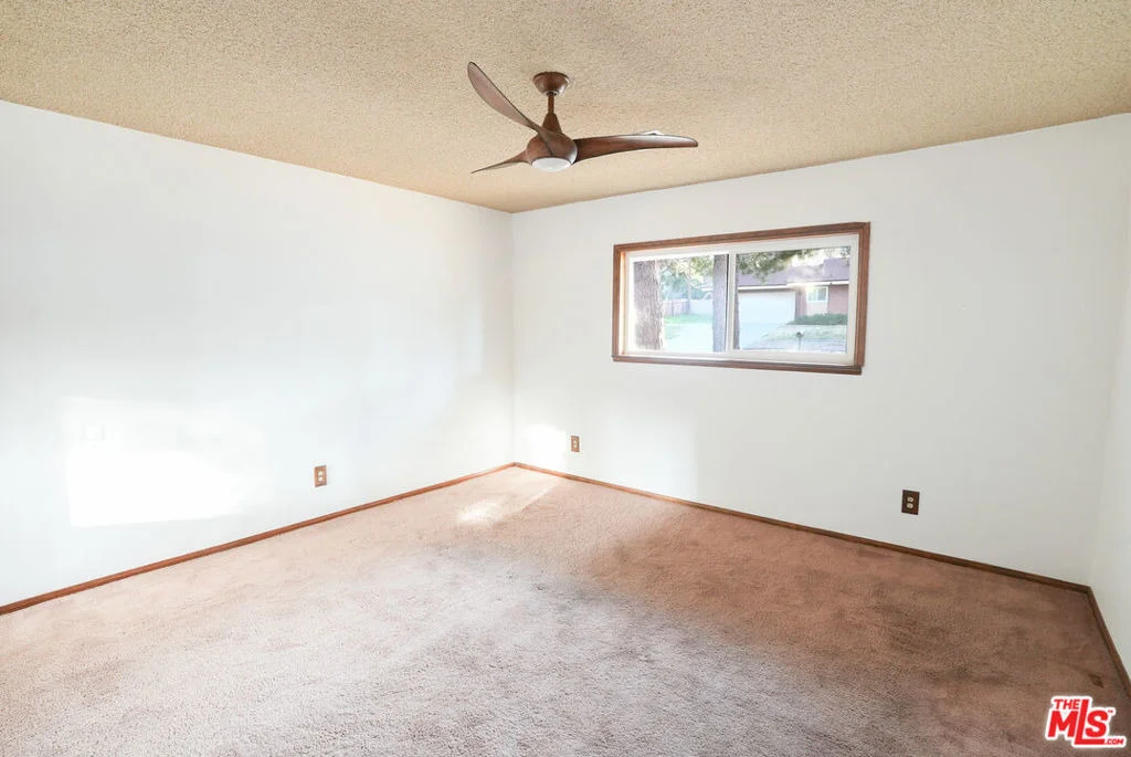 Photo of 42060 Parkmont Drive