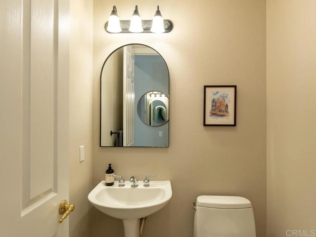 Photo of 2737 Dos Lomas