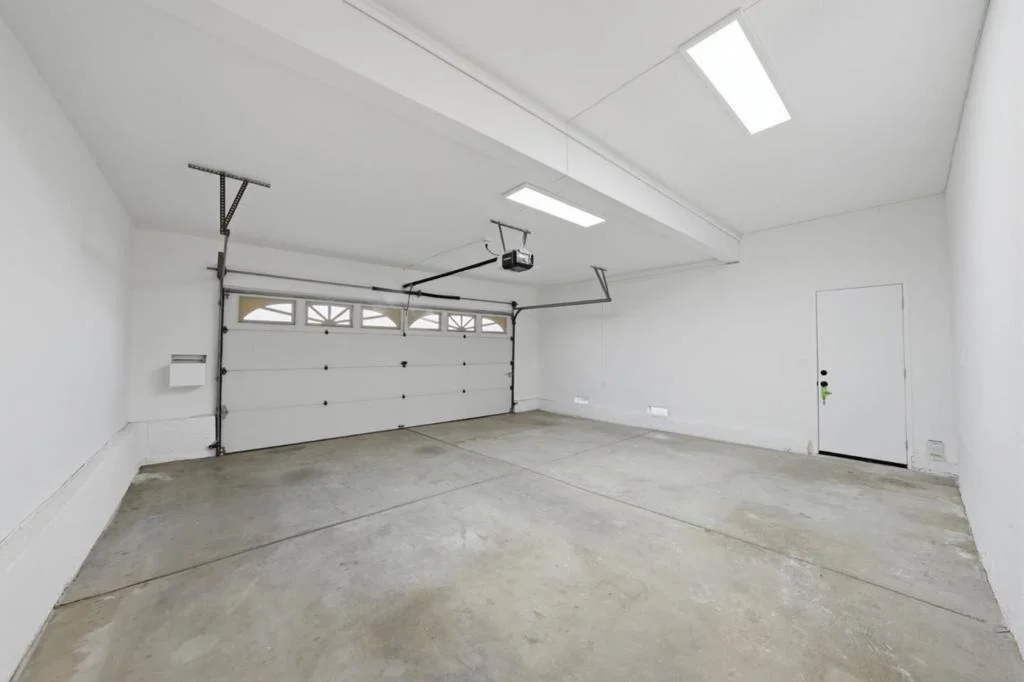 Photo of 4199 Loganberry Drive