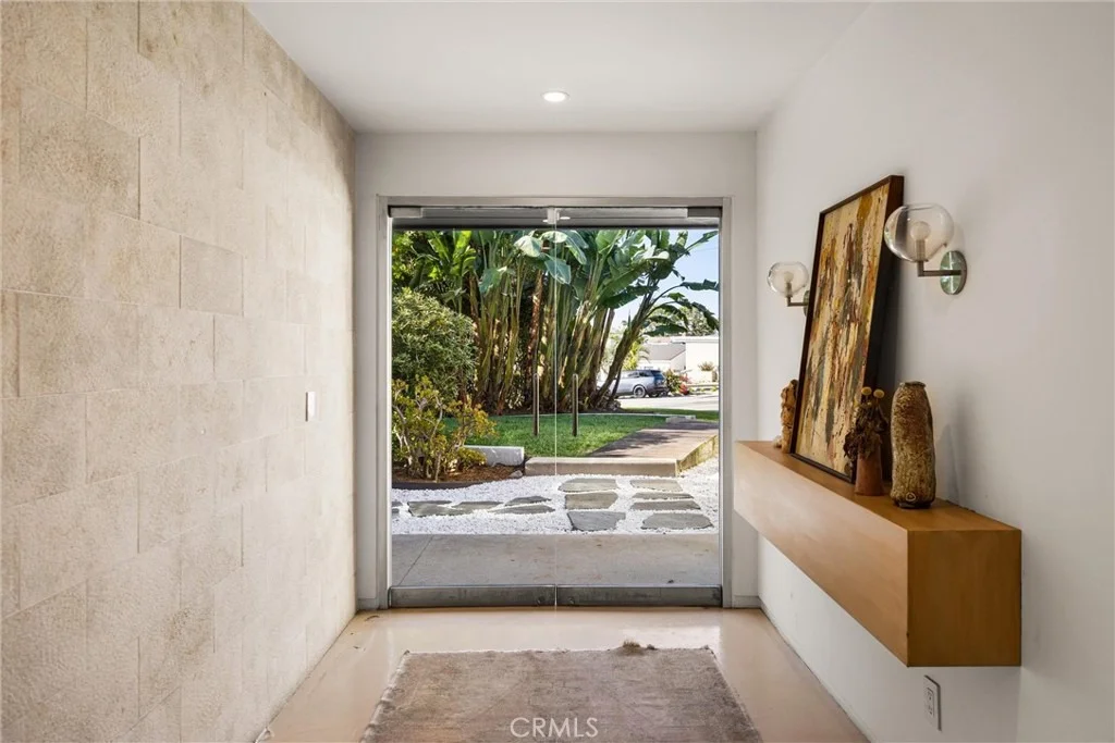 Photo of 341 Vista Baya