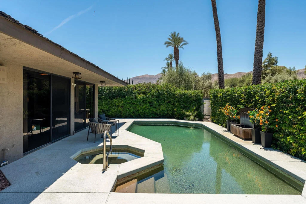 Photo of 88 Princeton Drive