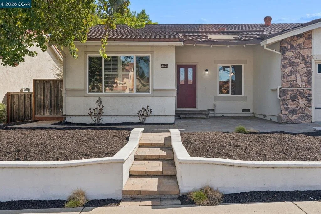 Photo of 4475 Barberry