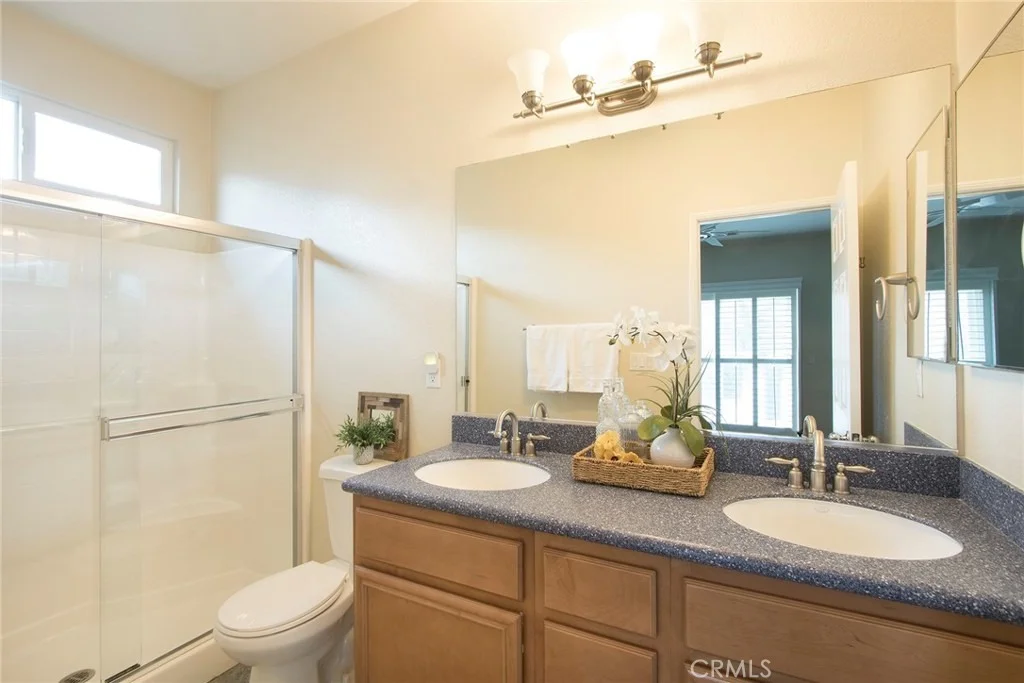 Photo of 1115 Alta Cresta