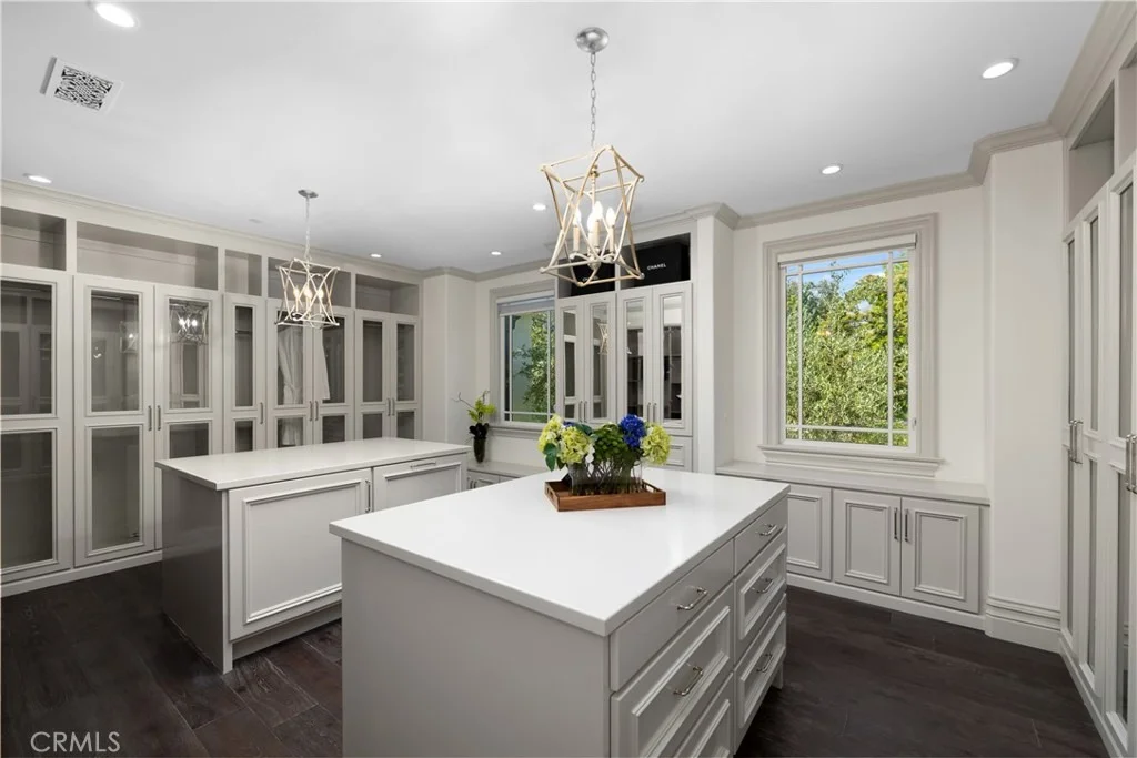 Photo of 800 Hampton Road