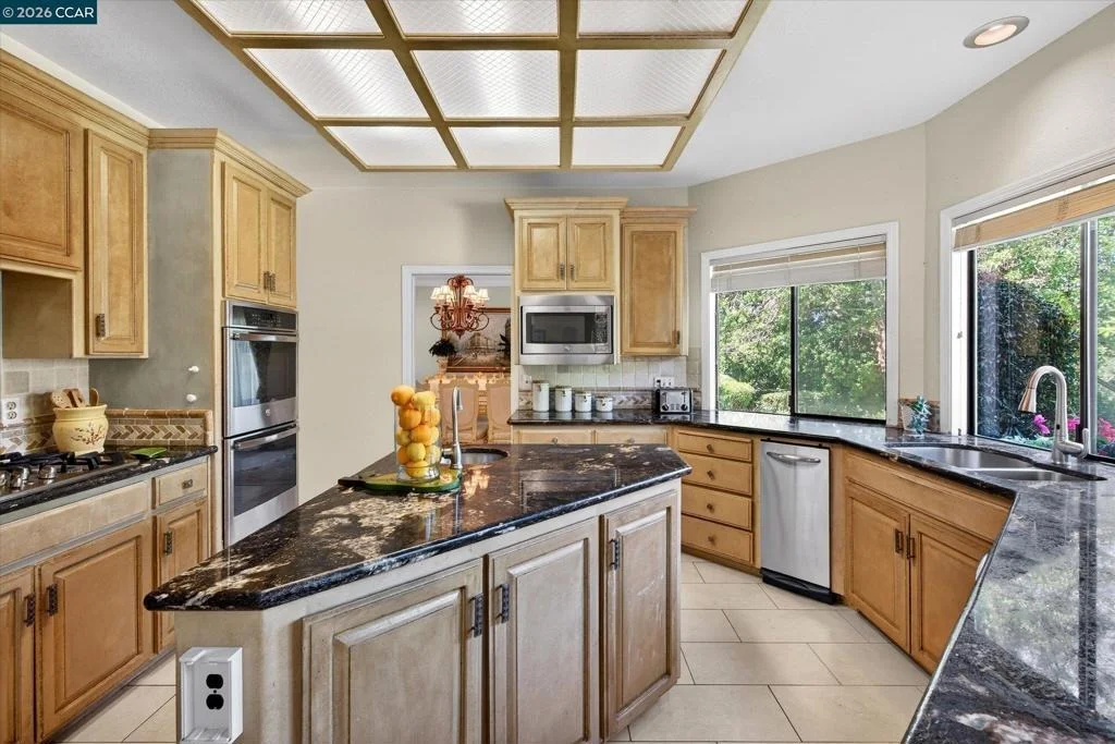 Photo of 5303 Blackhawk Dr
