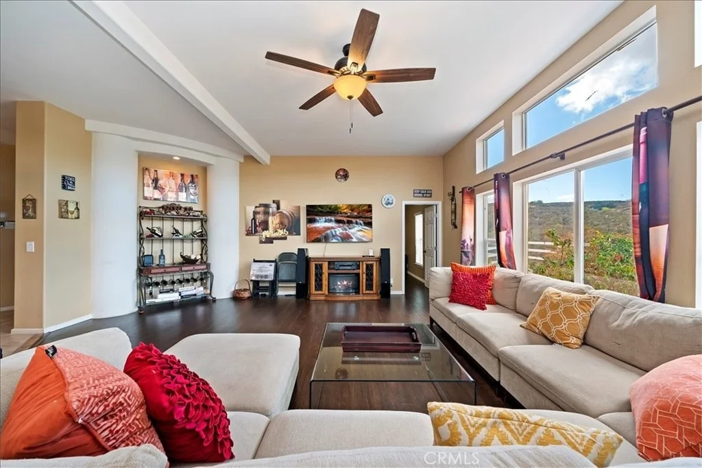 Photo of 39565 Spanish Oaks Drive