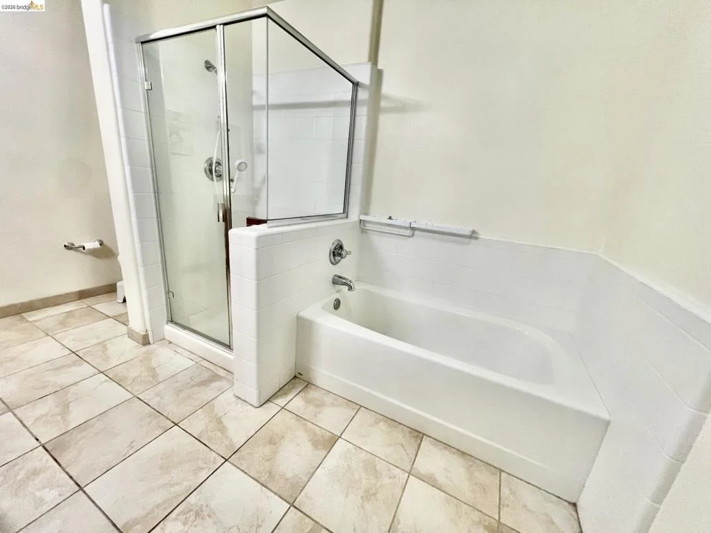 Photo of Unit 313 at 423 7th Street