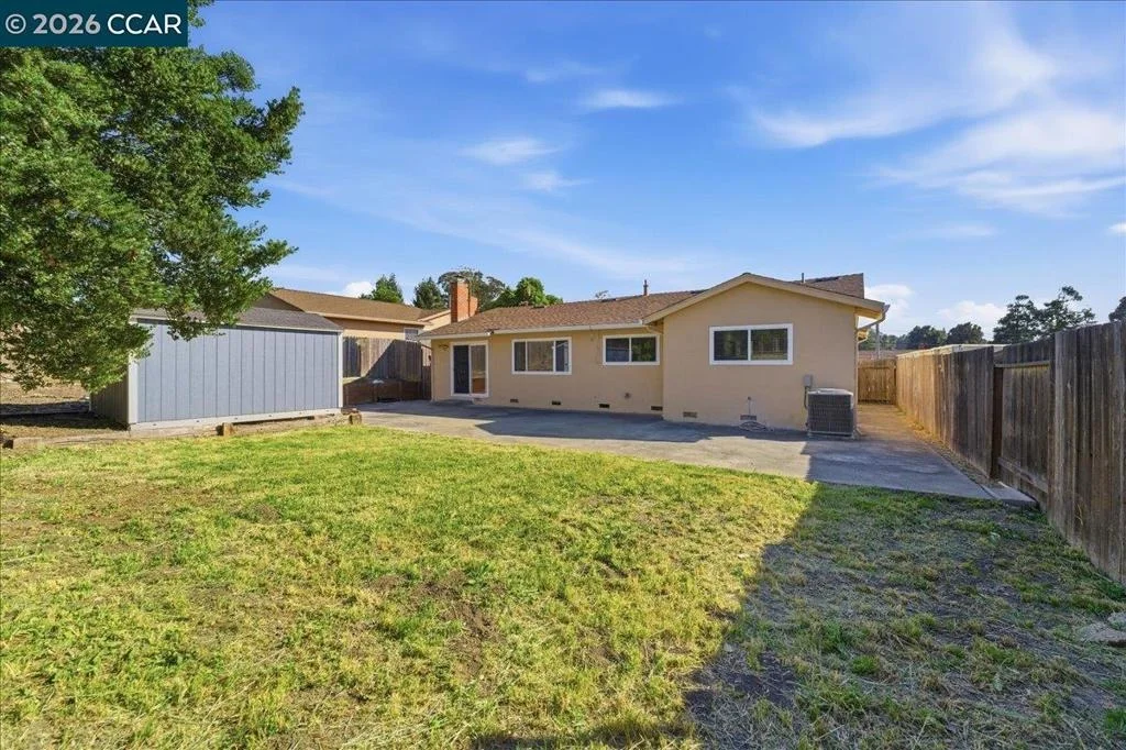 Photo of 2648 Shamrock Dr