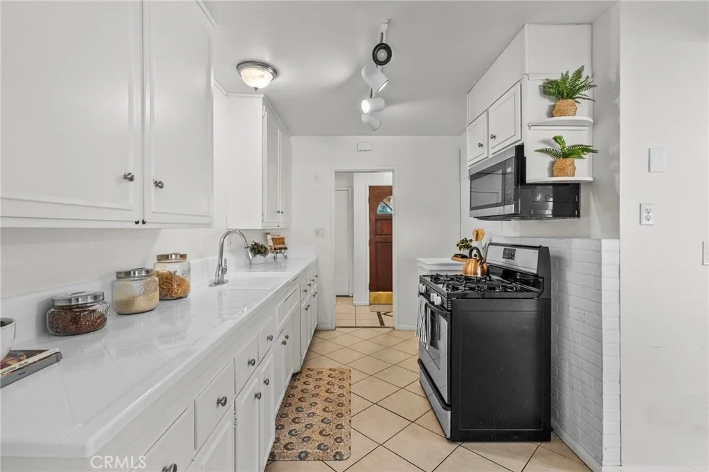 Photo of 3058 Flanders
