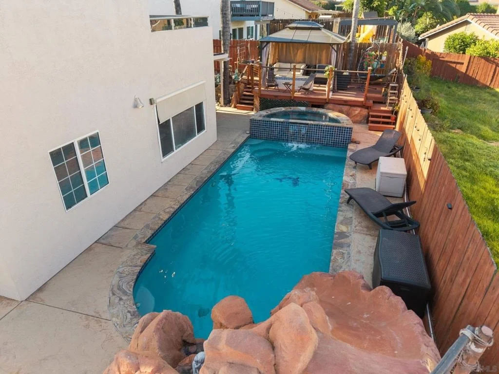 Photo of 10253 Paseo Park