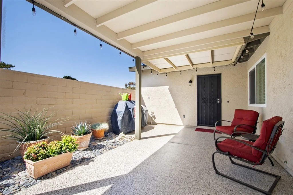 Photo of 4401 Kittiwake Way